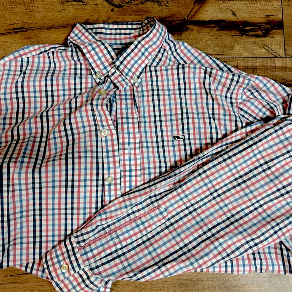 Men’s Vineyard Vines Tucker Shirt Used